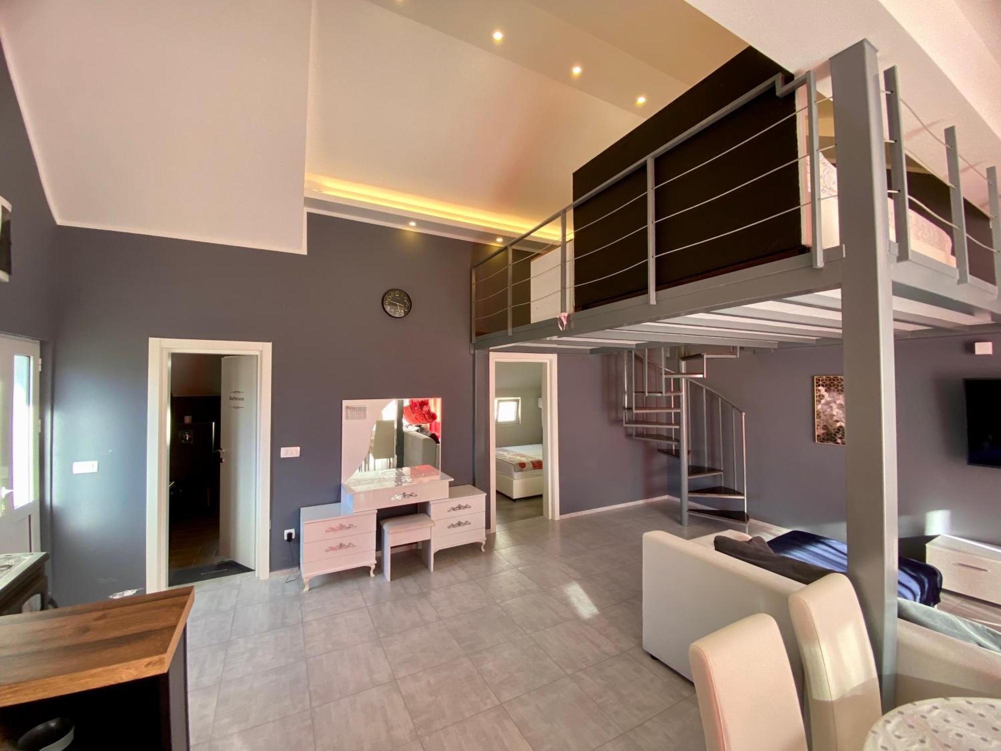 Banicevic Apartmani Thenovici Luaran gambar