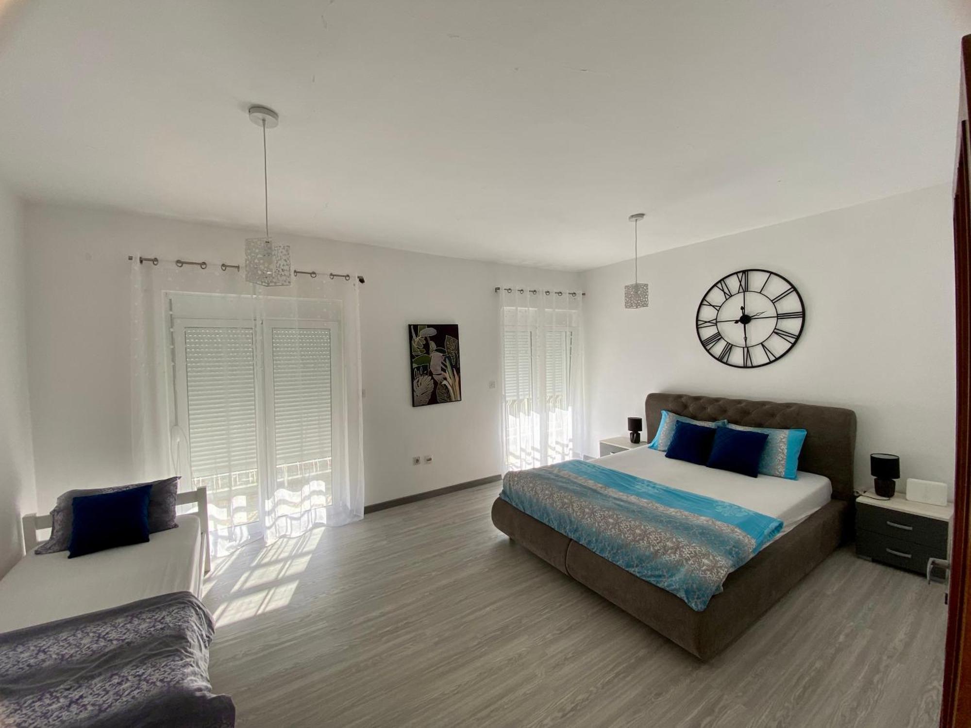 Banicevic Apartmani Thenovici Luaran gambar