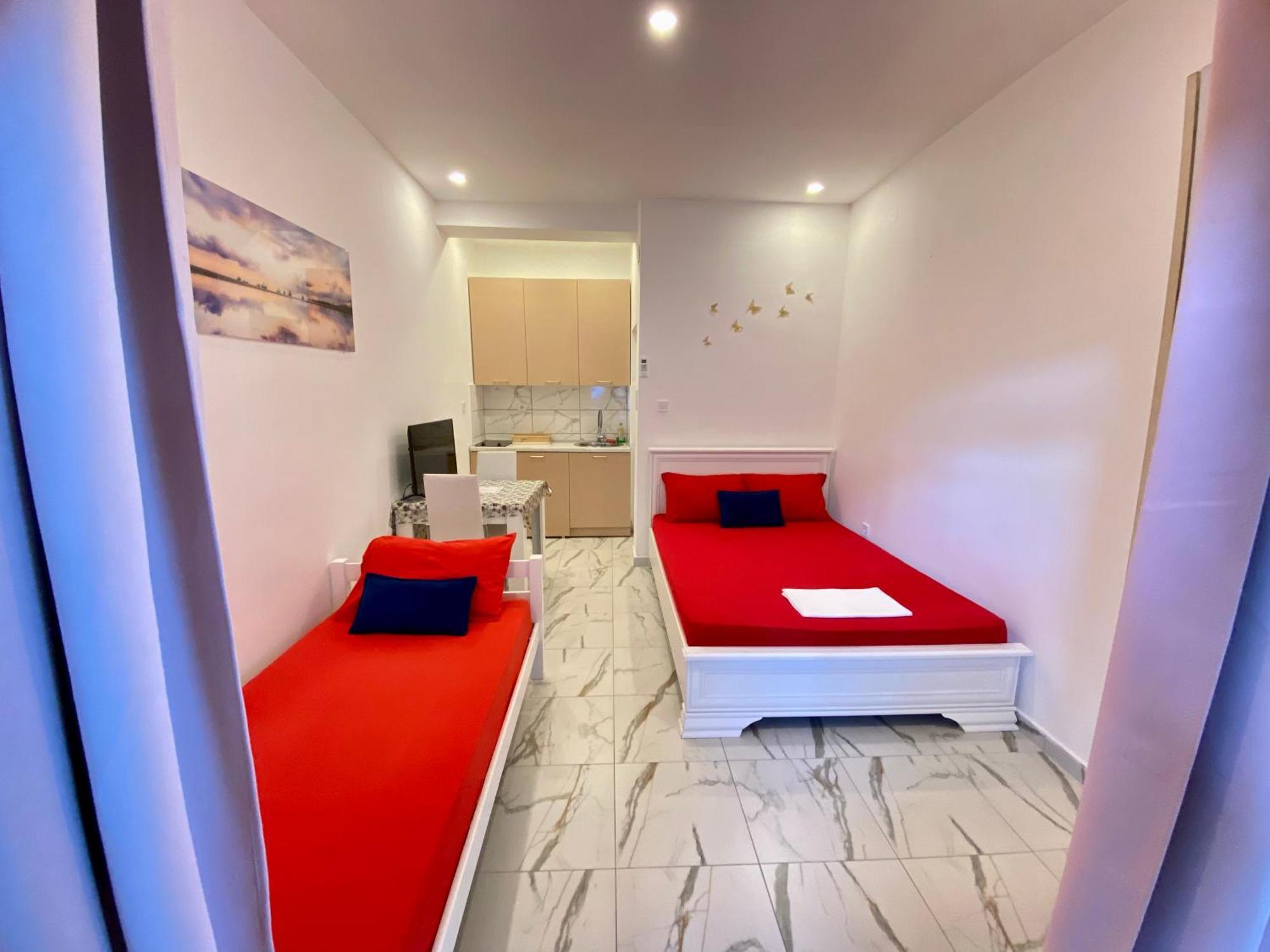 Banicevic Apartmani Thenovici Luaran gambar